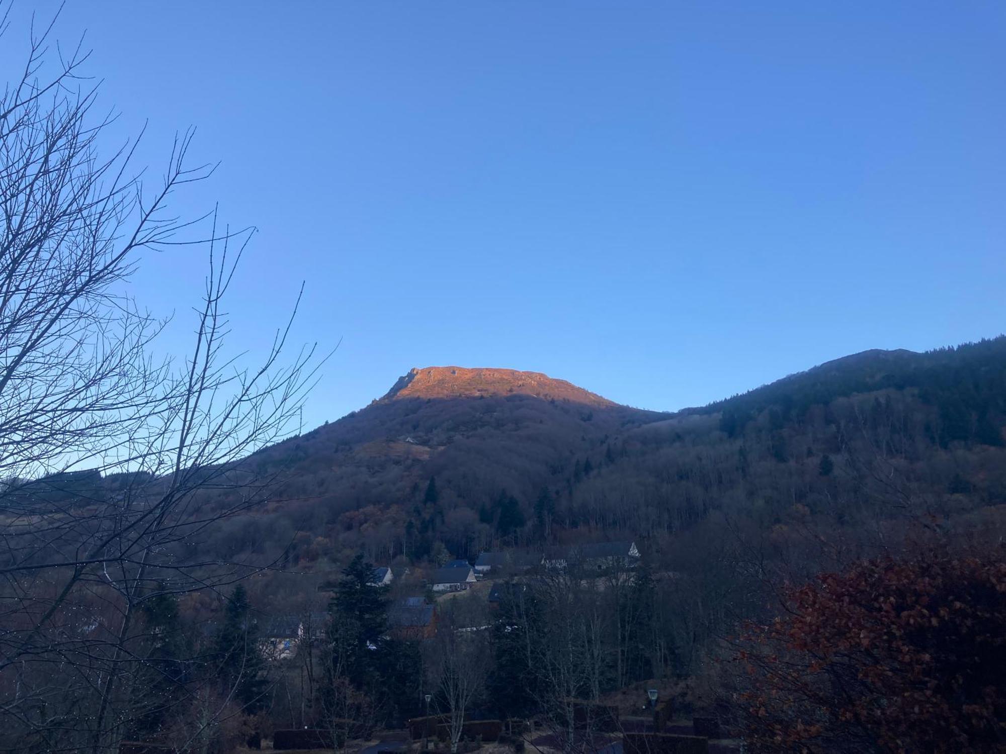 Le Relais Charraud Apartment Le Mont-Dore Luaran gambar